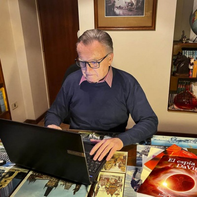 El escritor de Castelar Jorge Colonna lanza su nueva novela El Esp&iacute;a de Da Vinci