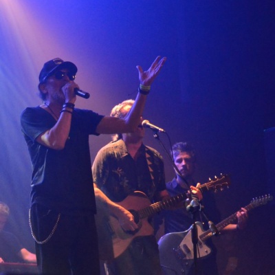 Ella Es Tan Cargosa celebró 25 años de historia en el Teatro Gran Ituzaingó