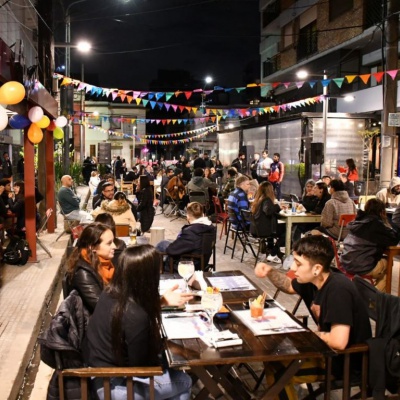Inauguraron la renovada calle Pompeya