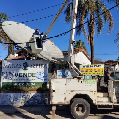 Adiós a un ícono de Castelar Sur: Desmantelaron las antenas de supercanal