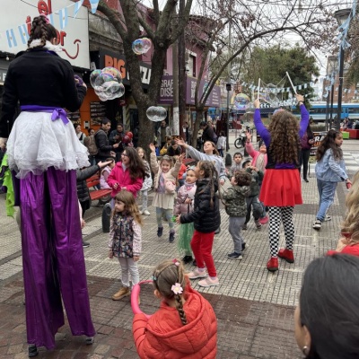 El Trencito de Castelar volvi&oacute; a recorrer la ciudad por el D&iacute;a de la Ni&ntilde;ez