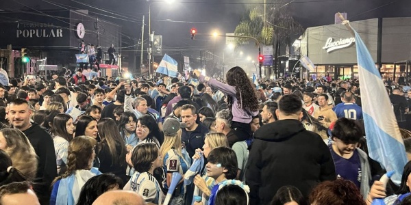 &iexcl;Gracias Scaloneta! As&iacute; festej&oacute; Ituzaing&oacute;