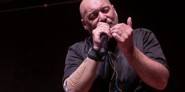 Cucuza Castiello llega a Mor&oacute;n con su Tangolencia Rockera
