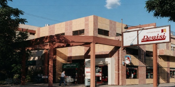 Denisi Market: el supermercado que naci&oacute; cuando Castelar todav&iacute;a era campo