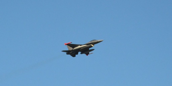 La Fuerza A&eacute;rea celebr&oacute; sus 114 a&ntilde;os de historia con seis F-16 sobre Mor&oacute;n