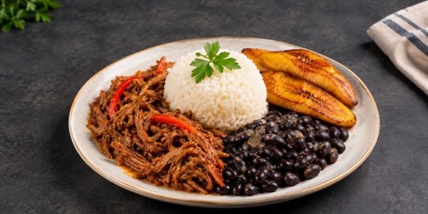 Historias con Toque Venezolano: El pabell&oacute;n criollo, el plato que representa a Venezuela