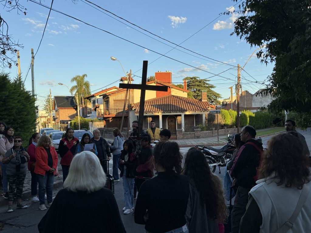 Parada en calle Dardo Rocha.